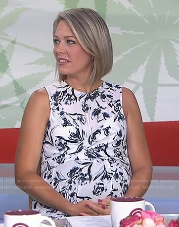 Dylan’s white floral maternity top on Today