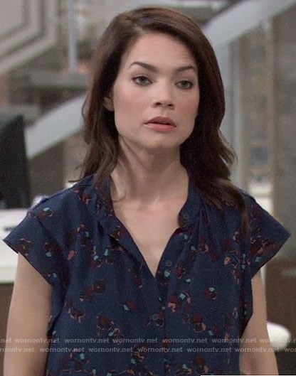 Elizabeth’s blue printed top on General Hospital