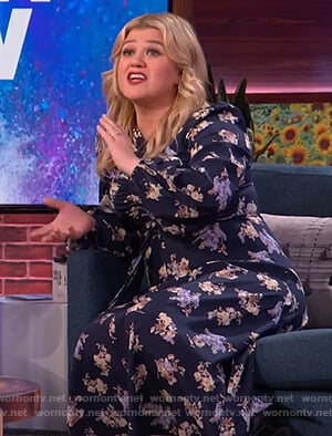 Kelly’s floral ruched dress on The Kelly Clarkson Show