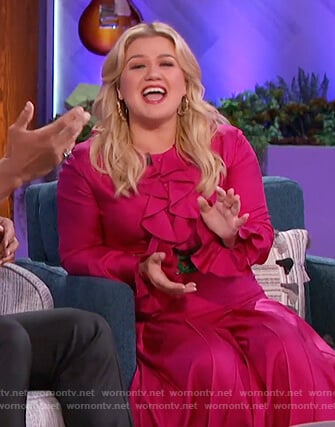 Kelly’s pink belted Gucci dress on The Kelly Clarkson Show