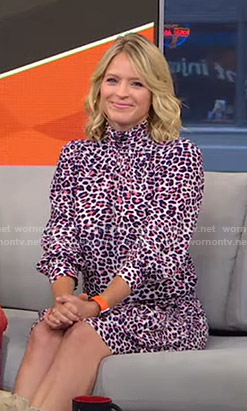 Sara’s pink leopard print dress on GMA Strahan Sara And Keke