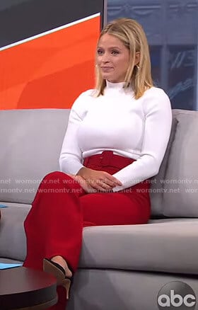 Sara’s white top and red belted pants on GMA Strahan Sara And Keke