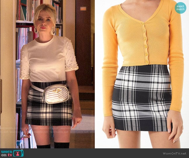 UO Out To Play Plaid Mini Skirt worn by Astrid (Lucy Boynton) on The Politician