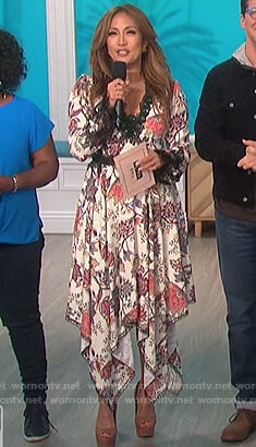 Carrie’s white floral dress with lace trim on The Talk