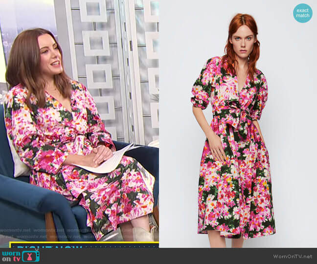 Printed Dress with Belt by Zara worn by Melanie Bromley on E! News