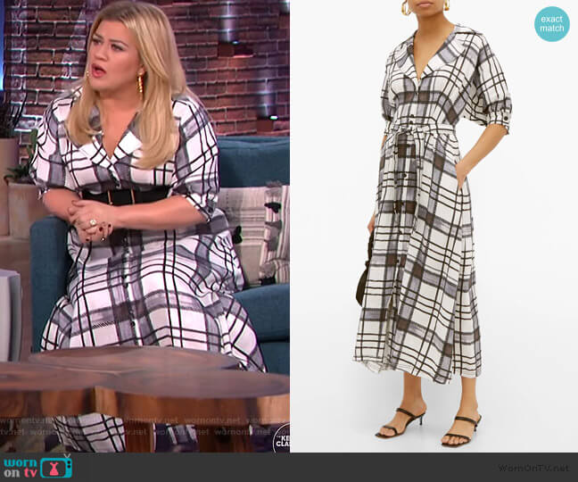Theodora checked linen-blend shirtdress by Aje worn by Kelly Clarkson  on The Kelly Clarkson Show