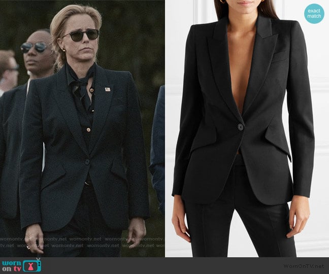 Peak Shoulder Blazer by Alexander McQueen worn by Elizabeth McCord (Téa Leoni) on Madam Secretary