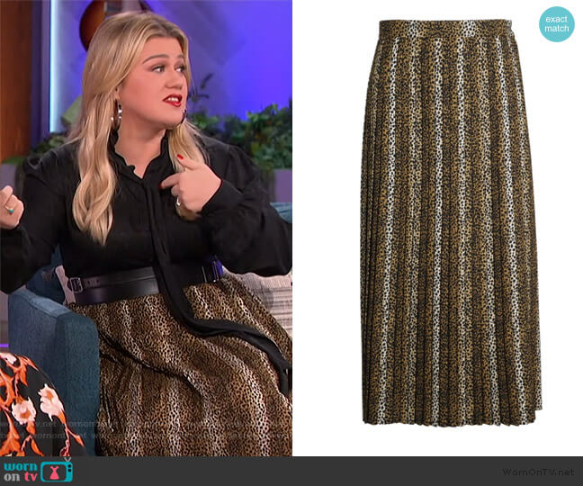 Printed Skirt by Celine worn by Kelly Clarkson  on The Kelly Clarkson Show