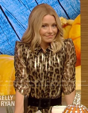 Kelly’s metallic leopard print shirtdress on Live with Kelly and Ryan