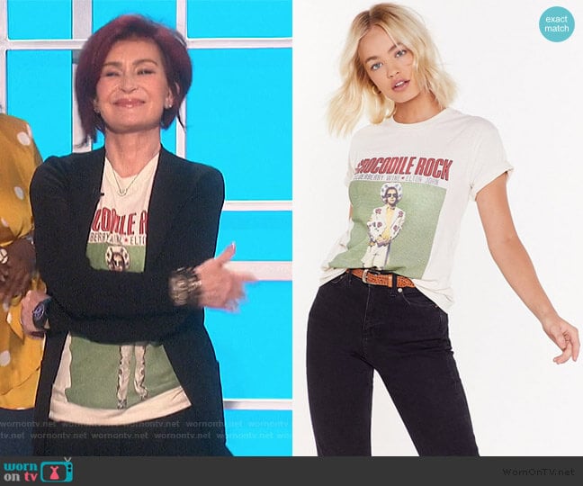 Crocodile Rock Elton John Graphic Band Tee by Nasty Gal worn by Sharon Osbourne on The Talk