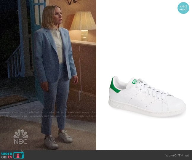 Adidas Stan Smith Sneakers worn by Eleanor Shellstrop (Kristen Bell) on The Good Place