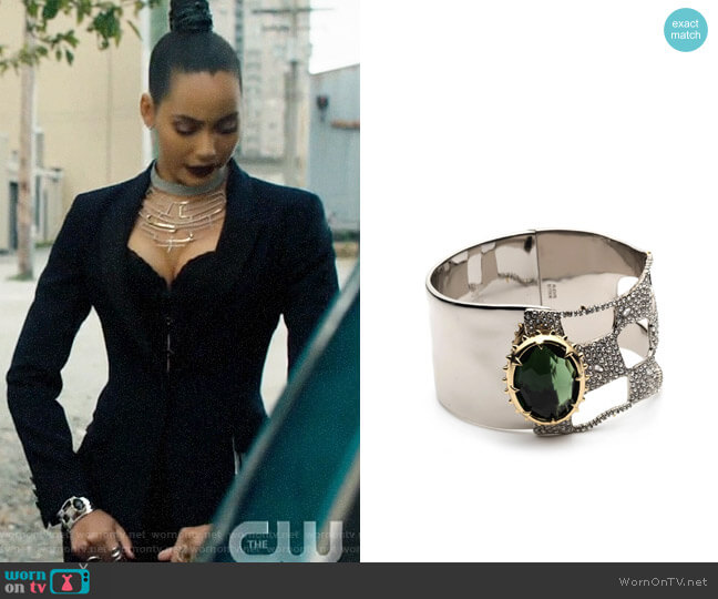 Alexis Bittar Georgian Checkerboard Hinge Bracelet worn by Macy Vaughn (Madeleine Mantock) on Charmed