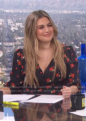 Carissa’s black floral v-neck dress on E! News Daily Pop