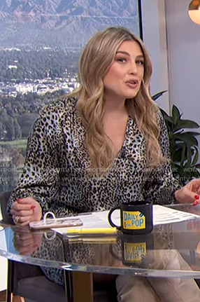 Carissa’s grey leopard print dress on E! News Daily Pop