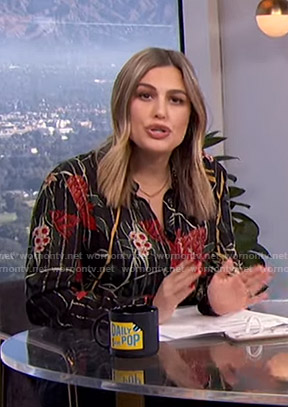 Carissa’s metallic floral blouse on E! News Daily Pop