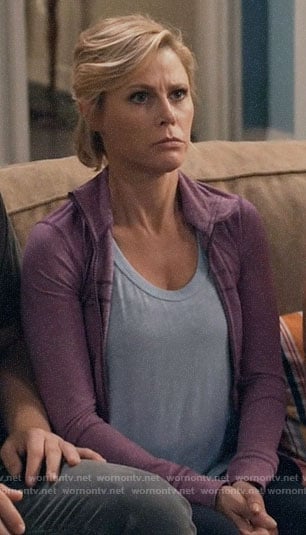 Claire's purple jacket on Modern Family