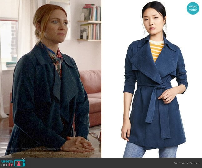 Club Monaco Claudine Trench worn by Julia Bechley (Brittany Snow) on Almost Family