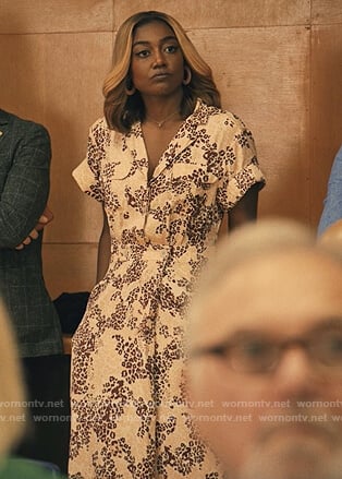 Daisy’s pink floral shirtdress on Madam Secretary