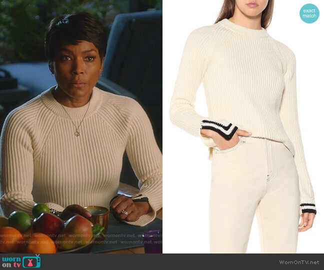 Wool-Blend Sweater by Helmut Lang worn by Athena Grant (Angela Bassett) on 9-1-1