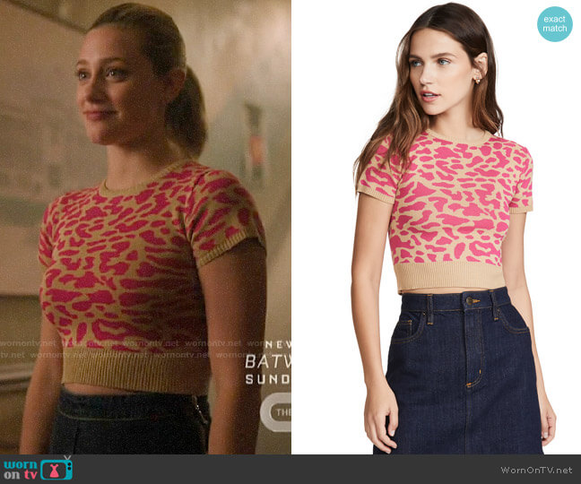 JOA Leopard Short Sleeve Sweater worn by Betty Cooper (Lili Reinhart) on Riverdale