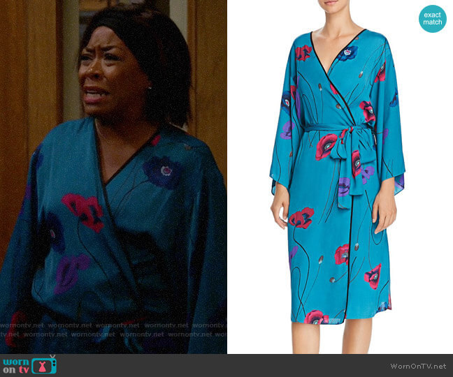 Josie Freestyle Printed Satin Long Robe worn by Tina Butler (Tichina Arnold) on The Neighborhood