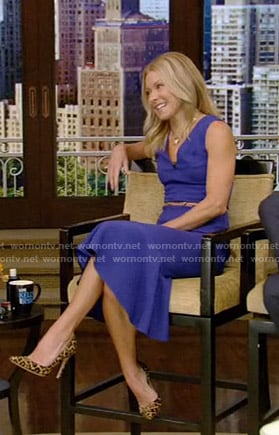 Kelly’s blue belted v-neck dress on Live with Kelly and Ryan