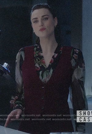 Lena’s black floral blouse on Supergirl