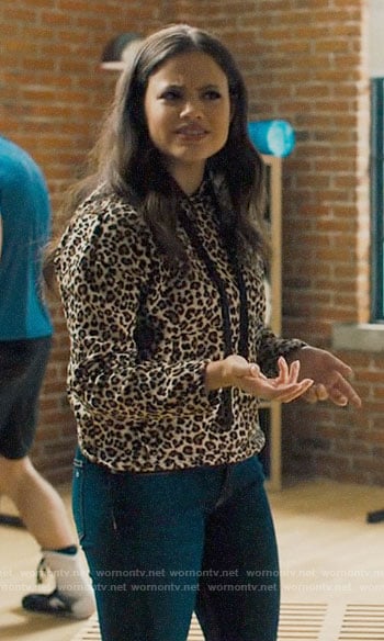 Maggie’s leopard print hoodie on Charmed