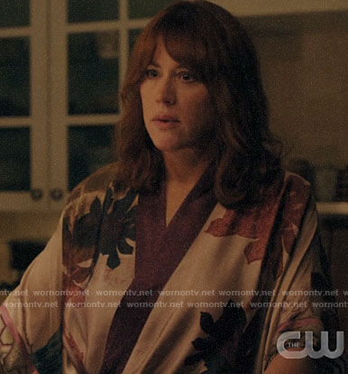 Mary’s leaf print robe on Riverdale