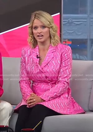 Sara’s pink blazer dress on GMA Strahan Sara And Keke