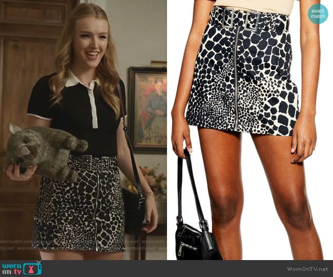 Giraffe Denim Miniskirt by Topshop worn by Kirby Anders (Maddison Brown) on Dynasty