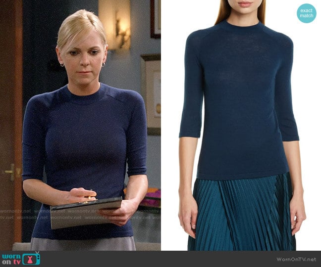 Vince Wool Blend Sweater worn by Christy Plunkett (Anna Faris) on Mom