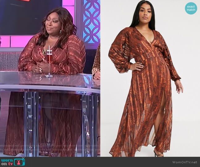 Curve Snake Print Maxi Dress in Self Stripe and Blouson Sleeve by Asos worn by Loni Love on The Real