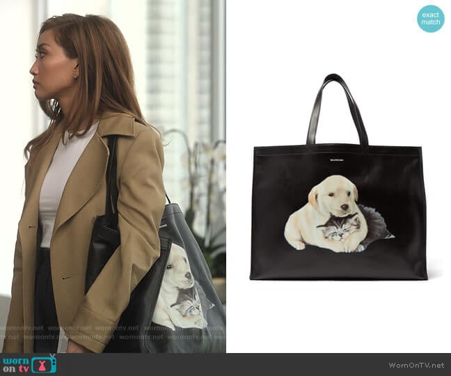 Animal-Print Leather Tote Bag by Balenciaga worn by Madison Maxwell (Brenda Song) on Dollface