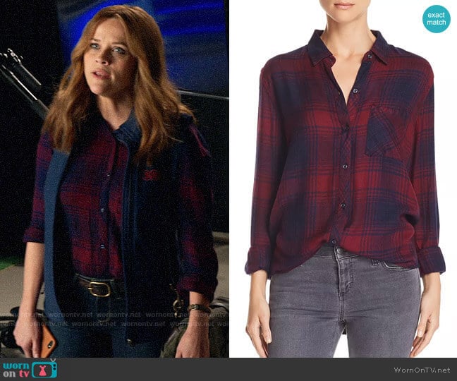 Rails Hunter Shirt in Currant Navy worn by Bradley Jackson (Reese Witherspoon) on The Morning Show