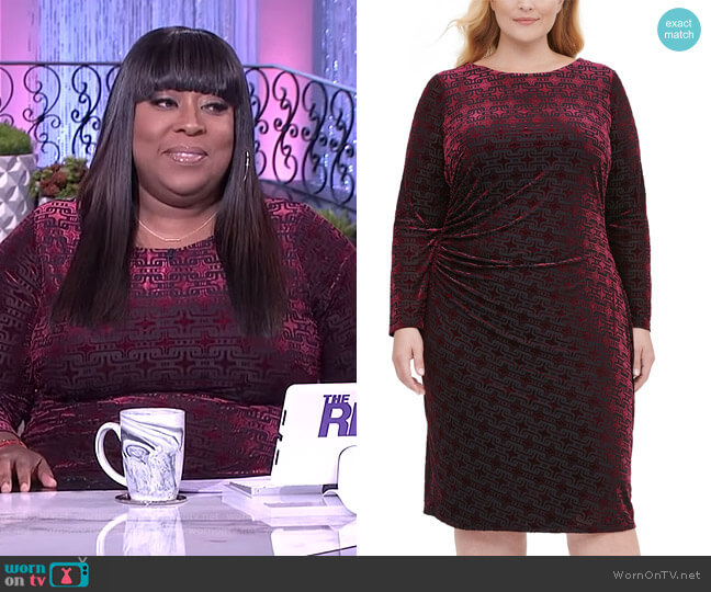 Plus Size Long-Sleeve Velvet Burnout Sheath Dress by Tommy Hilfiger worn by Loni Love  on The Real