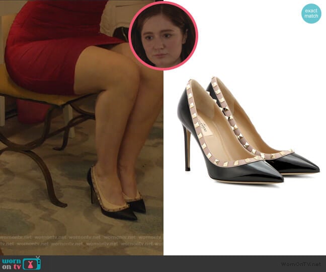 Valentino Garavani Rockstud patent leather pumps by Valentino Garavani worn by Debbie Gallagher (Emma Kenney) on Shameless