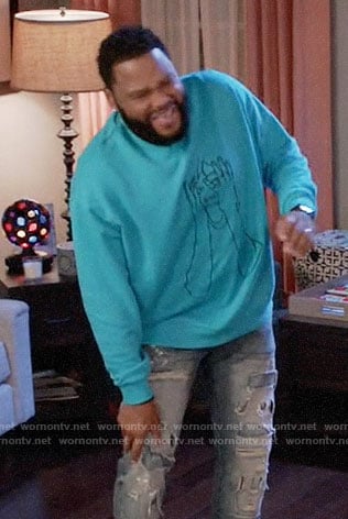 Andre's blue scream sweatshirt on Black-ish
