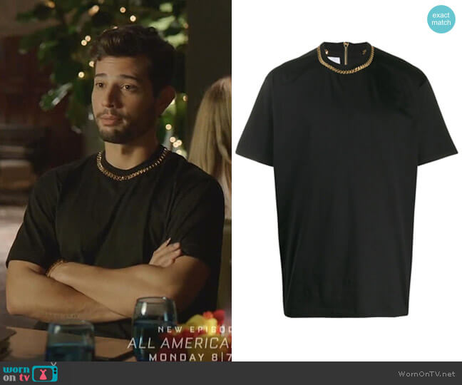 Chain Detail T-Shirt by Burberry worn by Sam Flores (Rafael de la Fuente) on Dynasty