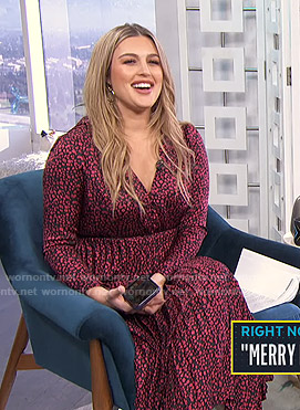 Carissa’s black and pink floral midi dress on E! News Daily Pop