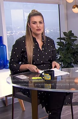 Carissa’s black geometric print shirtdress on E! News Daily Pop