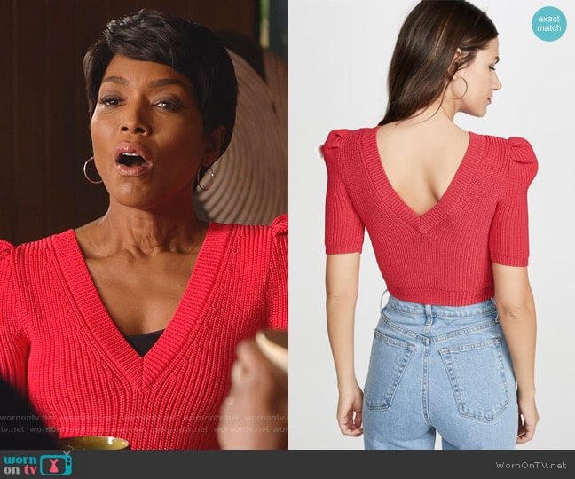 Cropped Pleated Knit Top by Cushnie worn by Athena Grant (Angela Bassett) on 9-1-1