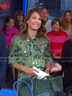 WornOnTV: Ginger’s green floral blouse and pants on Good Morning ...