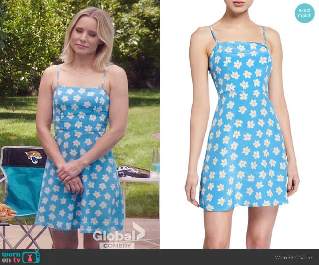 Eleanor’s blue flower print dress on The Good Place