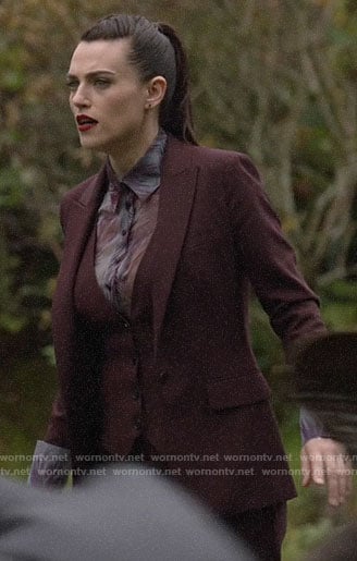 Lena’s burgundy suit on Supergirl