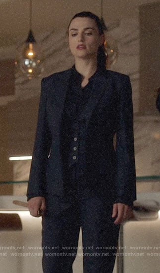 Lena’s navy striped suit on Supergirl