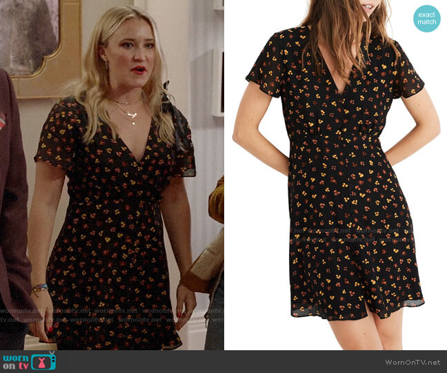 Madewell Retro Silk Dress in Leopard Floral True Black worn by Roxy Doyle (Emily Osment) on Almost Family