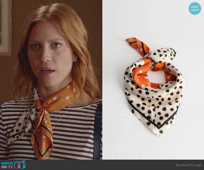 & Other Stories Polka Dot Bandana worn by Julia Bechley (Brittany Snow) on Almost Family