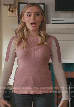Taylor's pink ribbed sweater on American Housewife