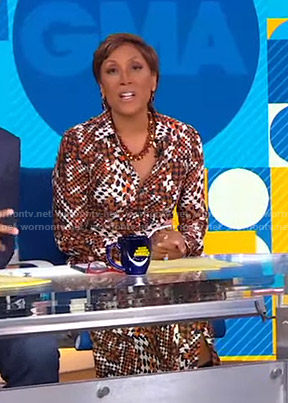 Robin’s houndstooth shirtdress on Good Morning America